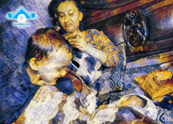 Baby looking at his new sibling